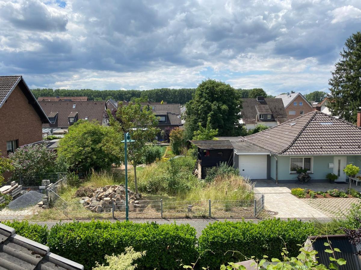 Business Apartment Bugl Niederkassel Exterior photo